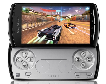 Sony Ericsson XPERIA Play все-таки существует