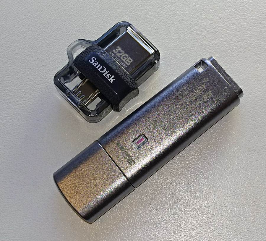 SanDisk Ultra Dual Drive m3.0 32 