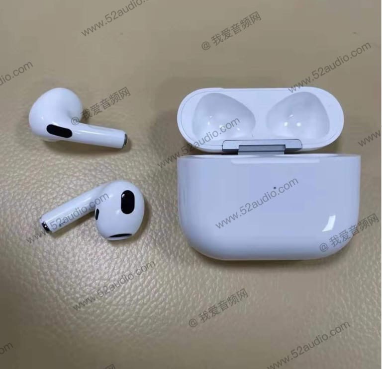   Apple AirPods 3!