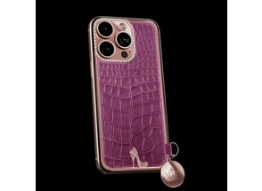 Caviar представила iPhone 15 Pro в стилистике Барби!