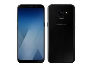  Samsung Galaxy A7 (2018) .