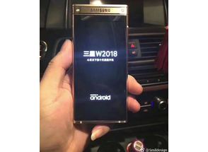  Samsung W2018     