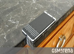 TCL   BlackBerry Keyone  Snapdragon 660